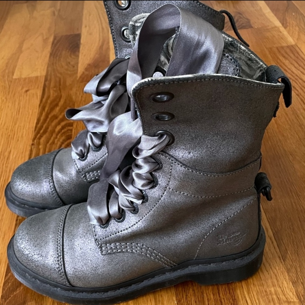 Dr. Marten Aimilie boots